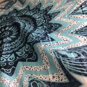 Meet your Posher, Sarai